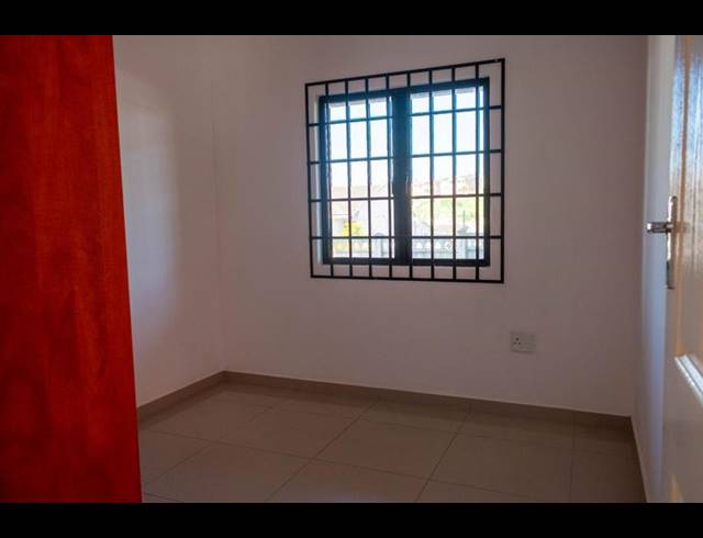 3 BEDROOM CLUSTER FOR SALE IN SUNFORD